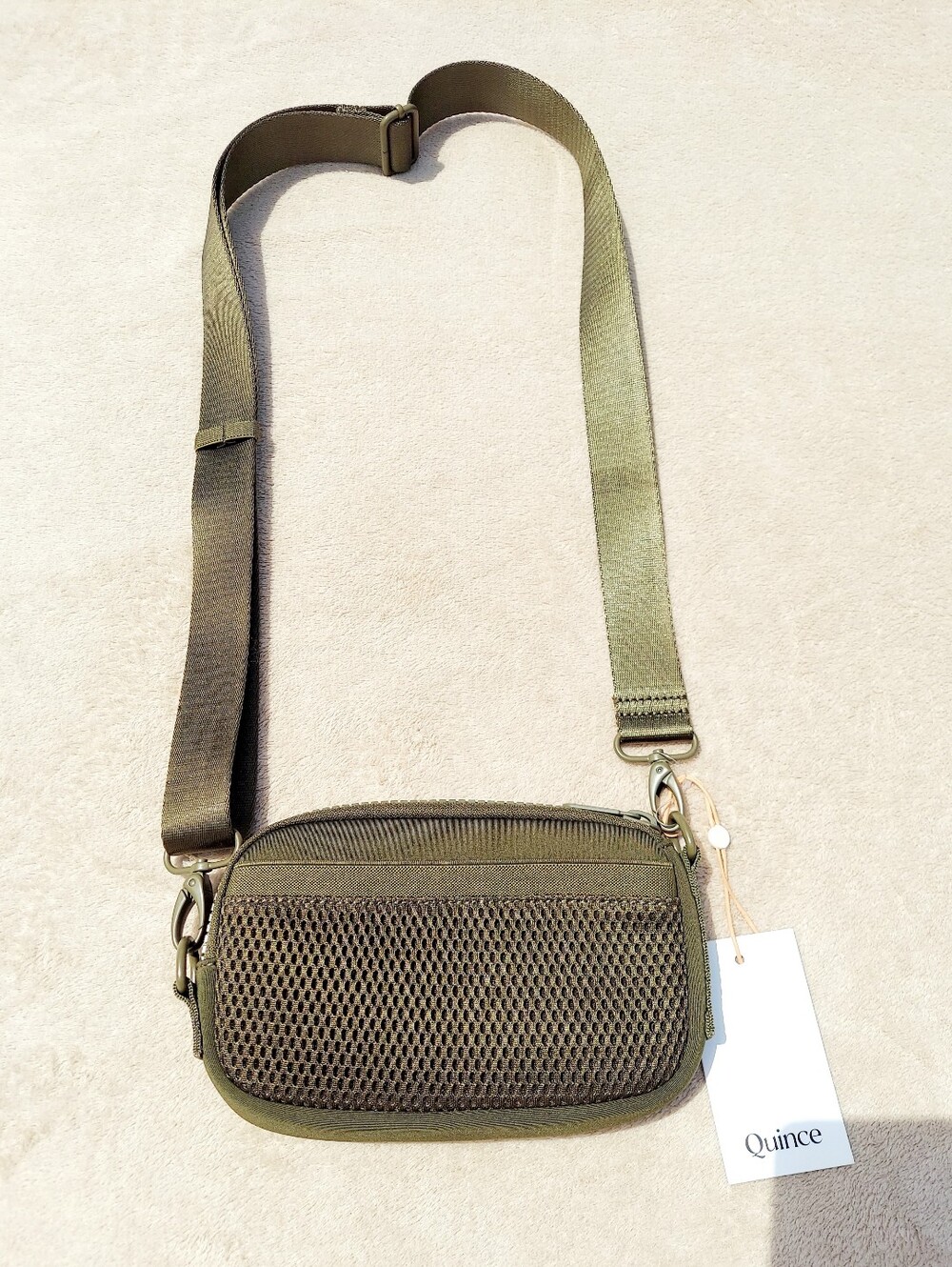 Quince Olive Green Neoprene Crossbody Bag NWT Travel Feminine Vacation Prepy - Picture 7 of 7